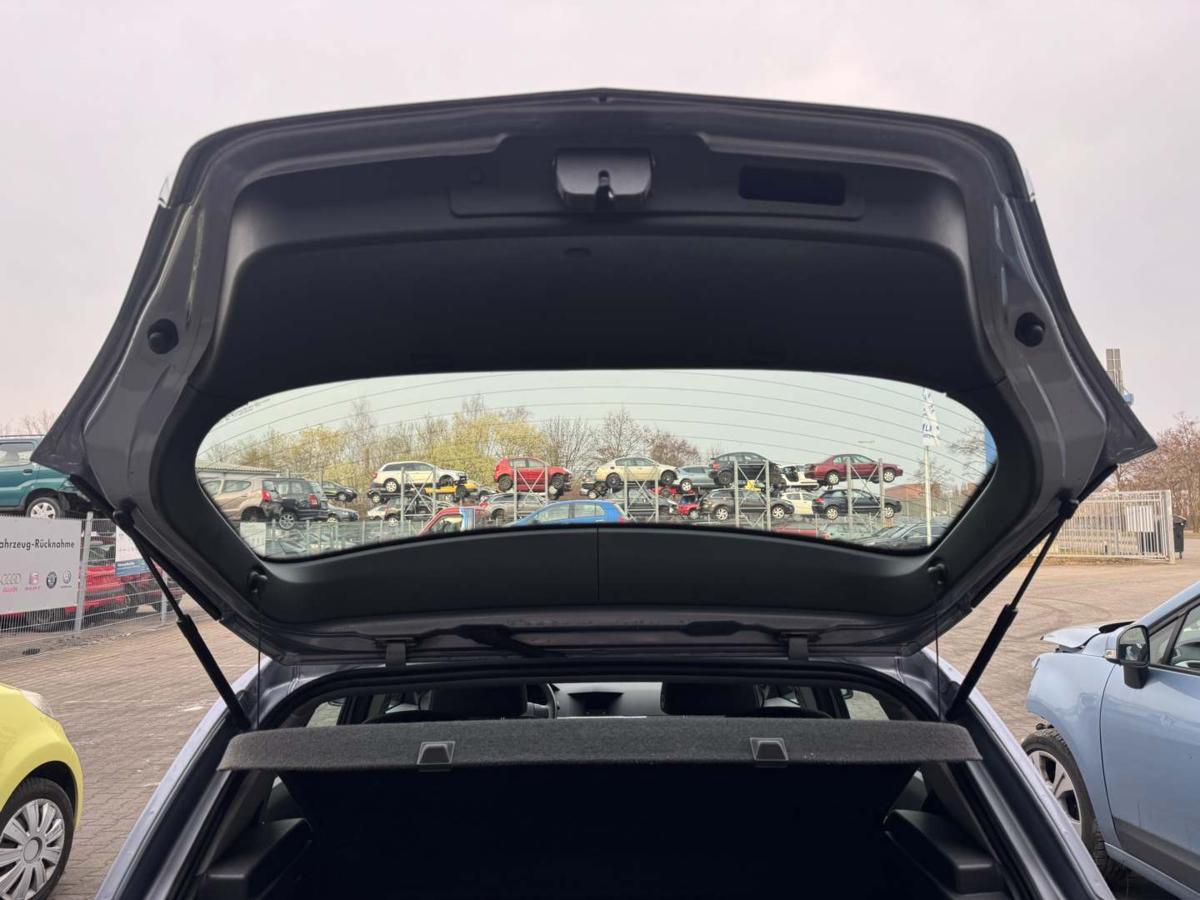 Opel Astra H original Heckklappe mit Heckscheibe Z163 Lichtsilber Flie&szlig;heck Bj.2009